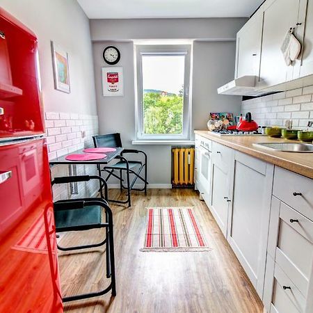 Apartament Halinka Salon, Sypialnia, Kuchnia, Balkon Powierzchnia 50M Krynica Zdroj Buitenkant foto
